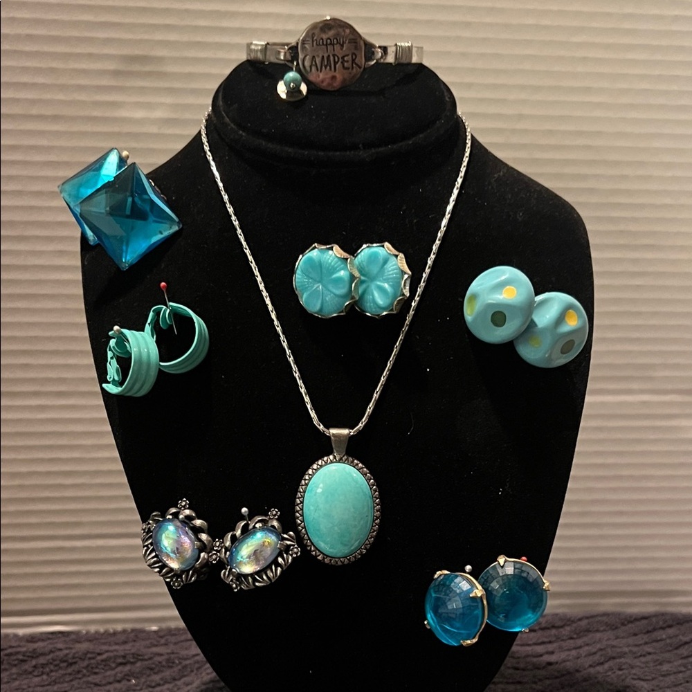 Turquoise and Silver Necklace, Bracelet and 6 Clip-on Earrings Lot